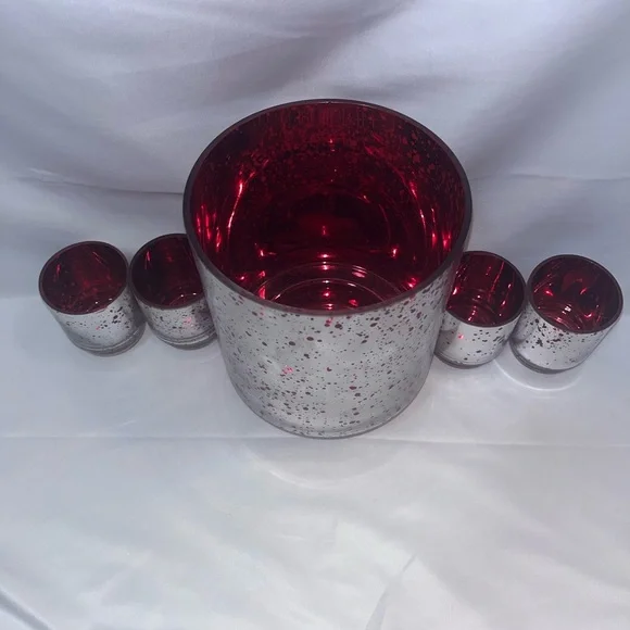 *Discontinued* Yankee Candle Holiday Speckled Silver and Red Candle Holder Set.